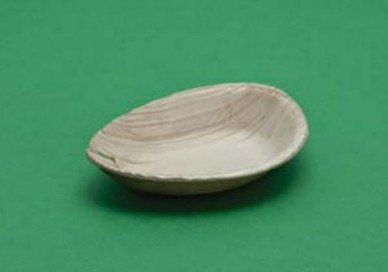 Hot resistant up to 200° C / 392° F, it can be used in traditional or microwave ovens.